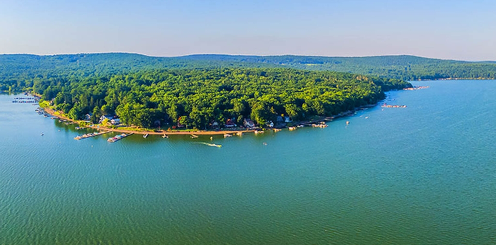 Find Your Dream Home in PA 18428